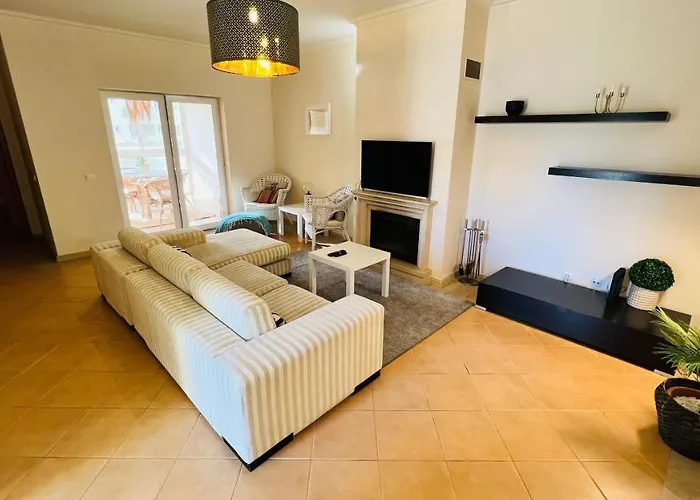 Apartament T2 Confortavel Em Vilamoura, Algarve *