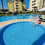 T2 Confortavel Em Vilamoura, Algarve 빌라모라