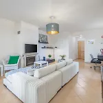 T2 Confortavel Em Vilamoura, Algarve 빌라모라